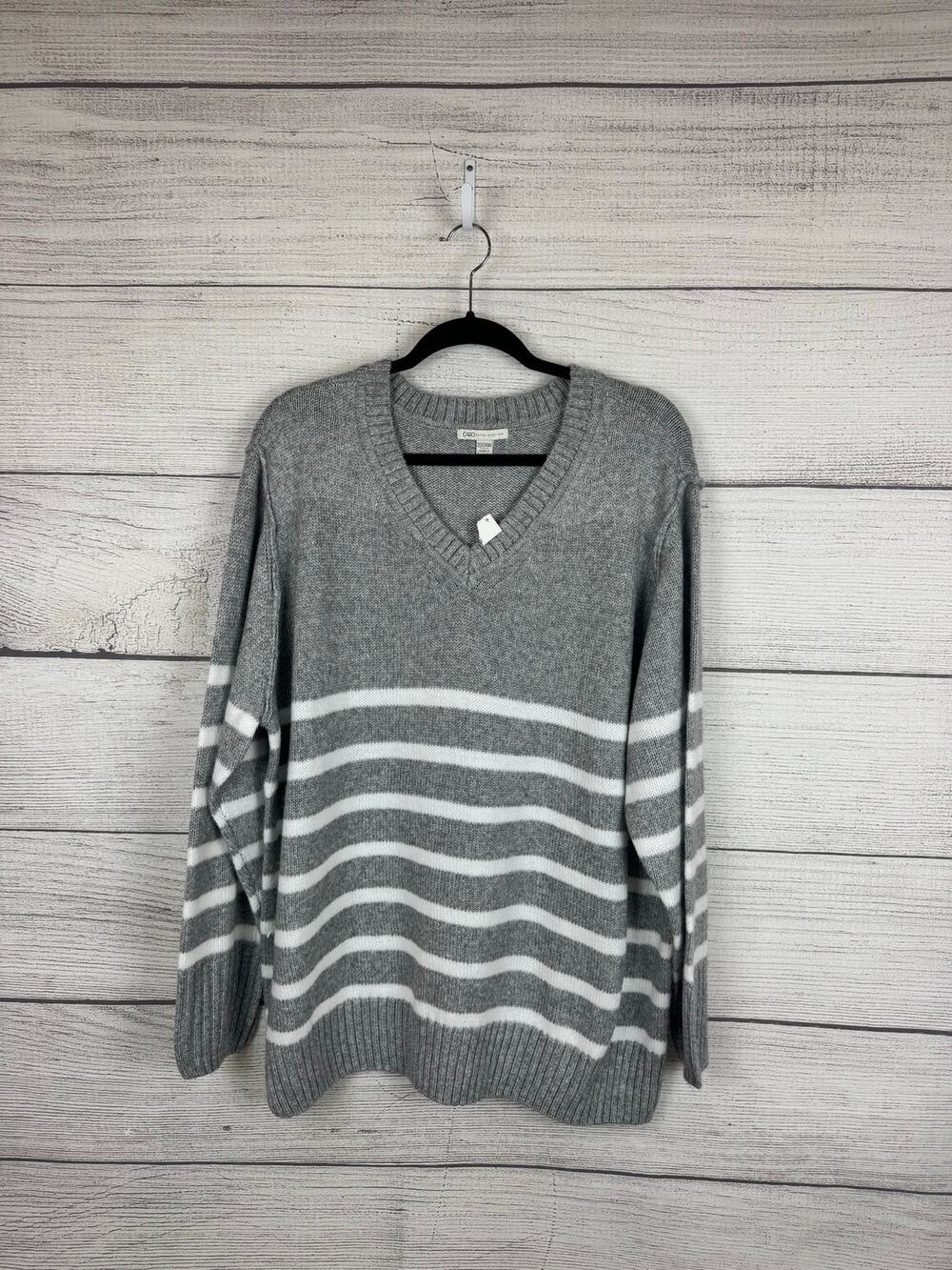 Cato Plus Size Gray & White Stripe V-Neck Sweater Size 22/24W